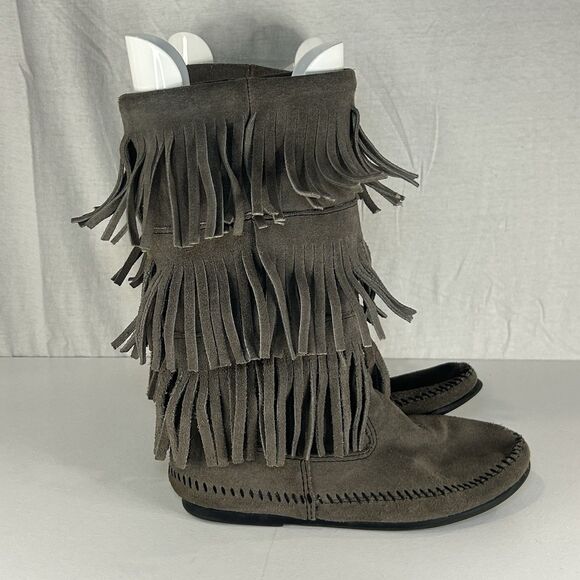 Minnetonka Moccasins Gray 3 Layer Fringe Suede Leather High Boots Hippie Boho 9 - Picture 1 of 6